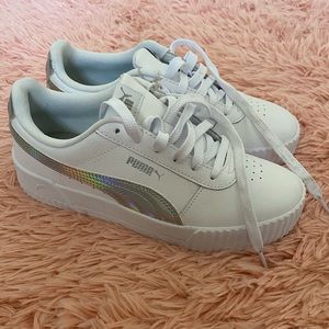 **SOLD** PUMA Shoes